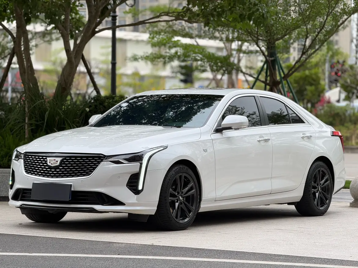 Cadillac CT4