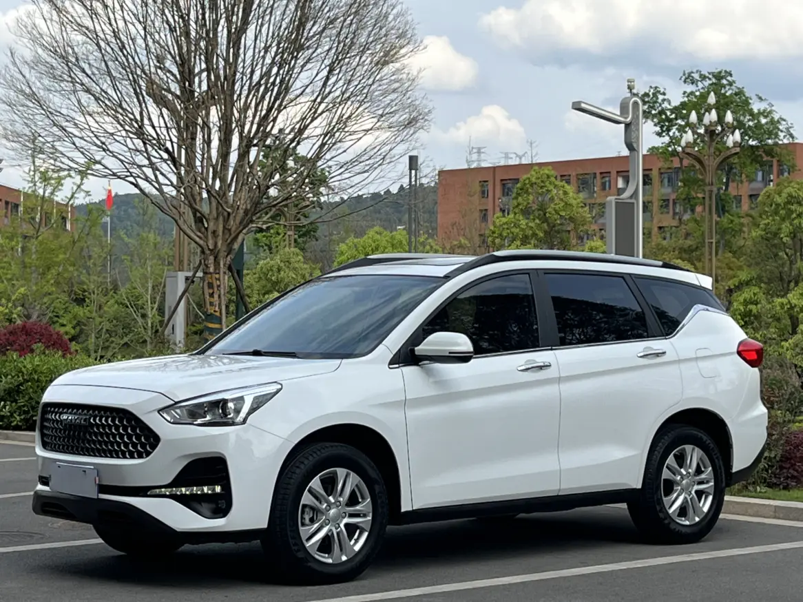 Haval M6