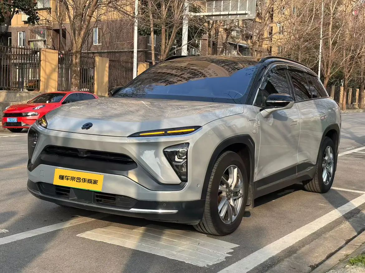NIO ES6