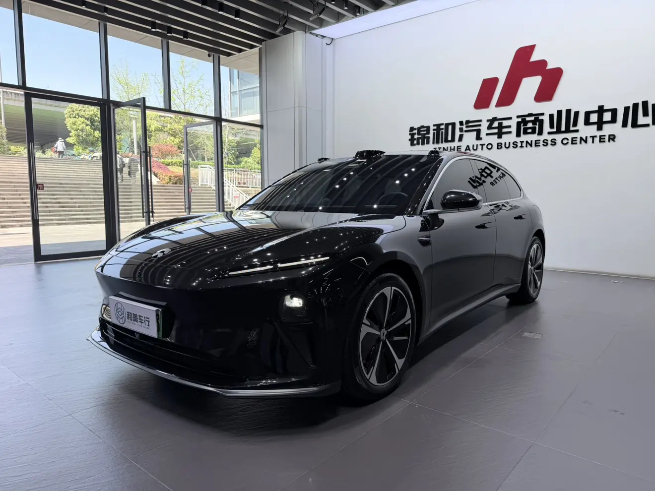 NIO ET5T