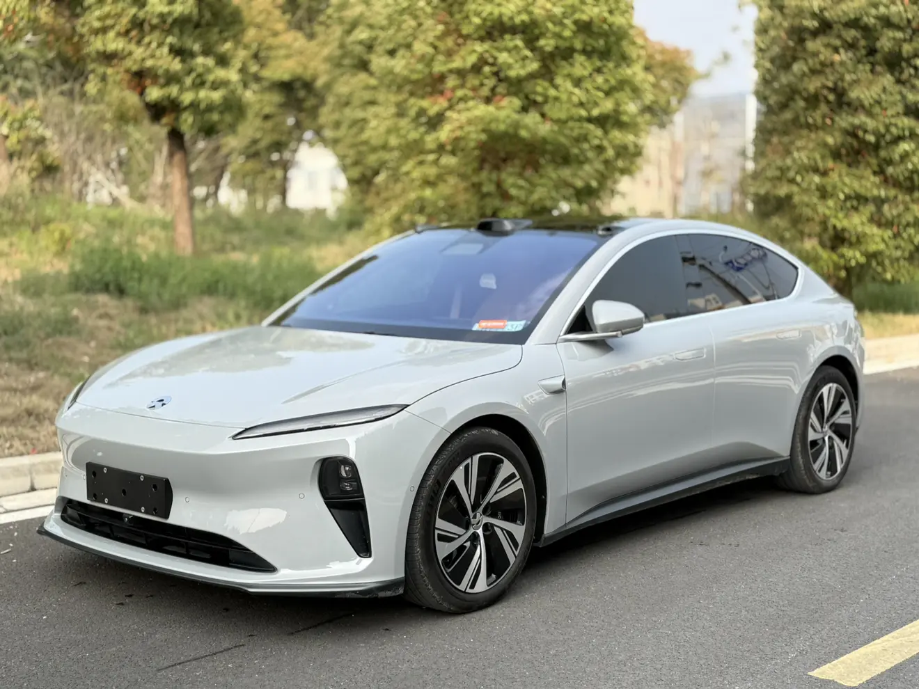 NIO ET5