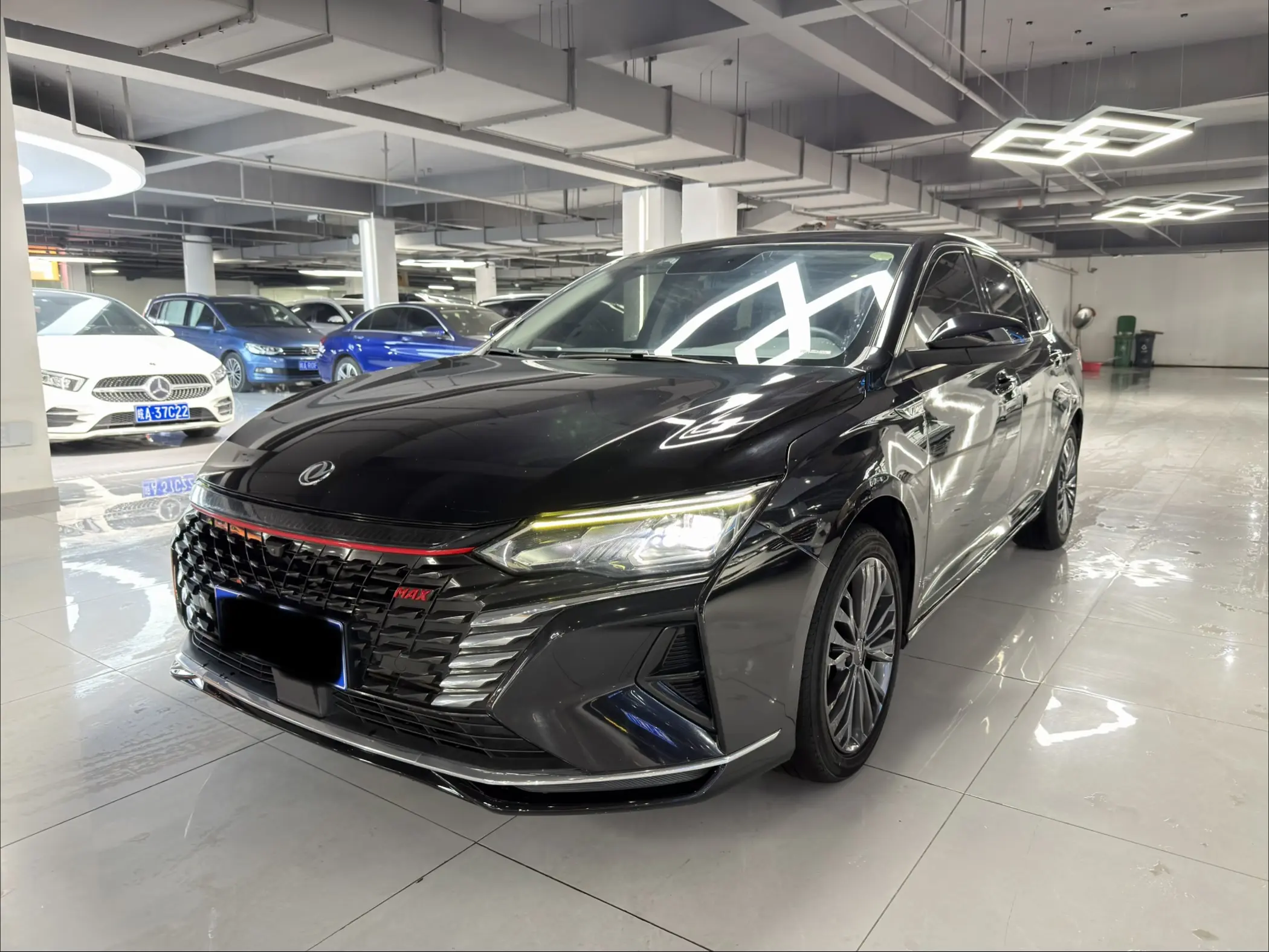 Dongfeng Yixuan MAX
