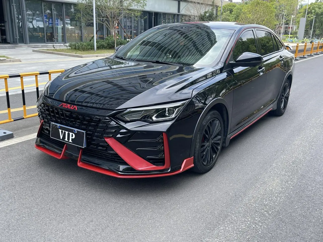 Dongfeng Yixuan MAX