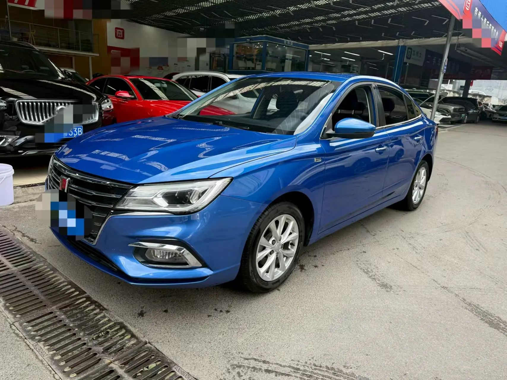 Roewe i5