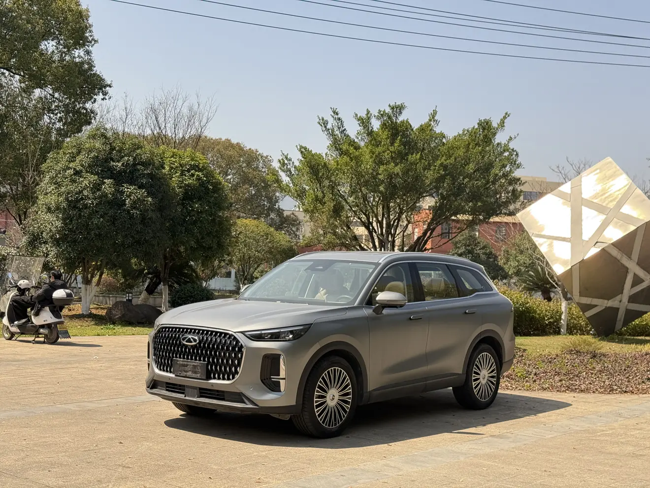 Chery Tiggo 8L