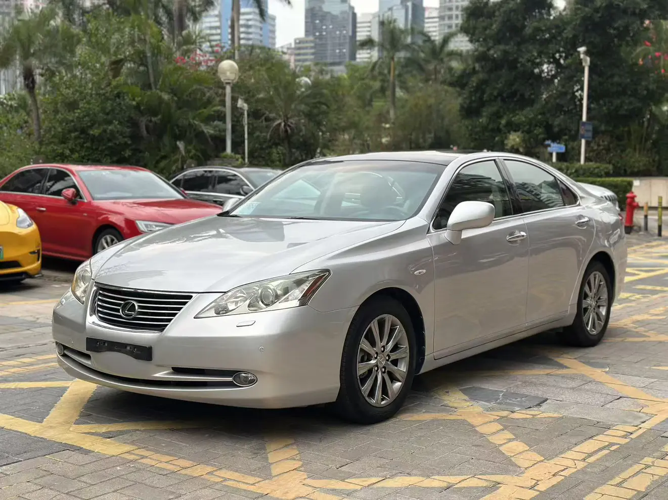 Lexus ES