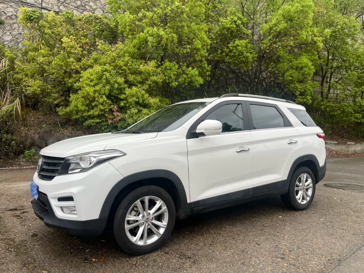 Dongfeng Scenery S560