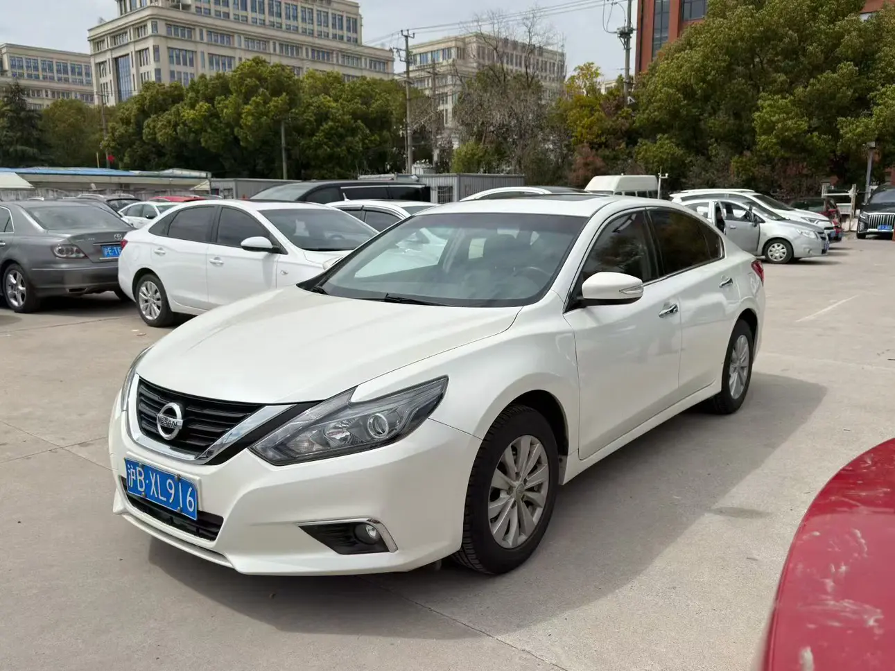Nissan Altima