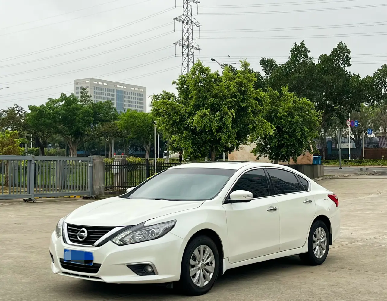 Nissan Altima