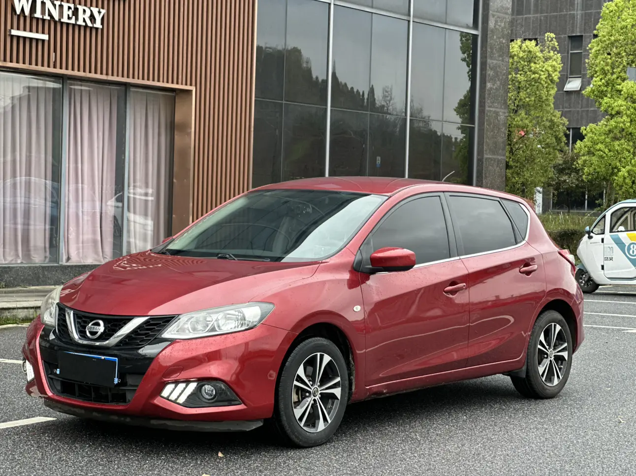 Nissan Tiida
