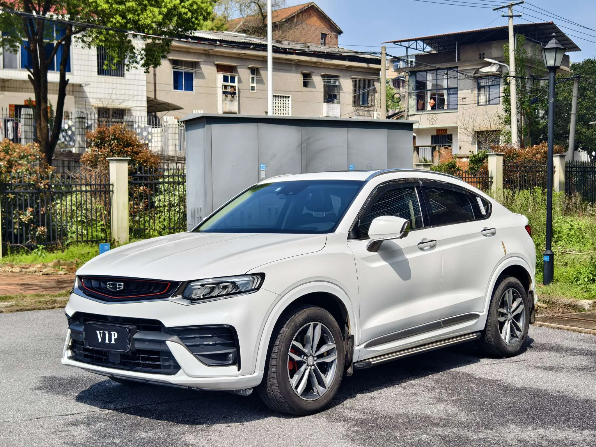 Geely Tugella