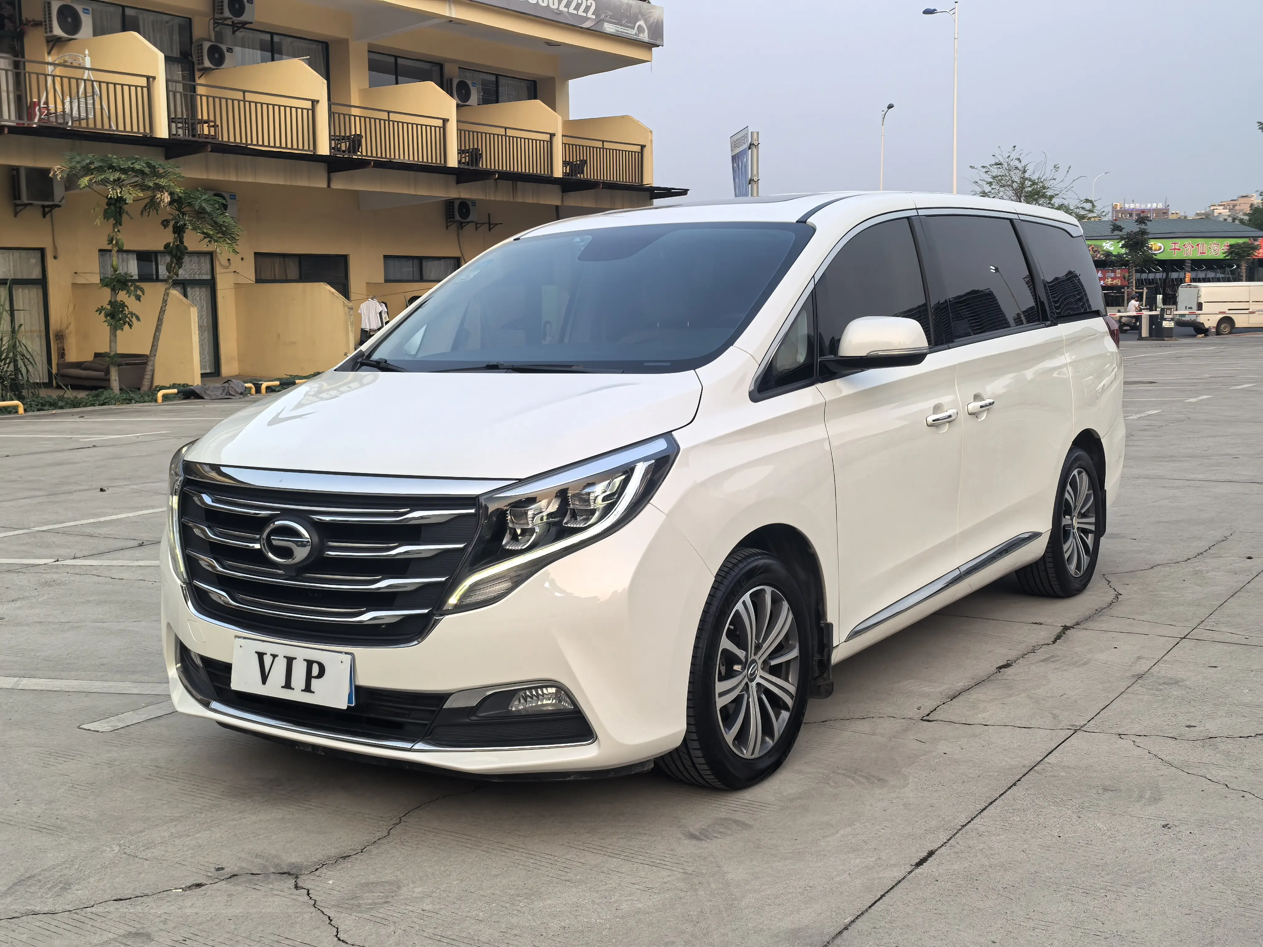 GAC Trumpchi M8