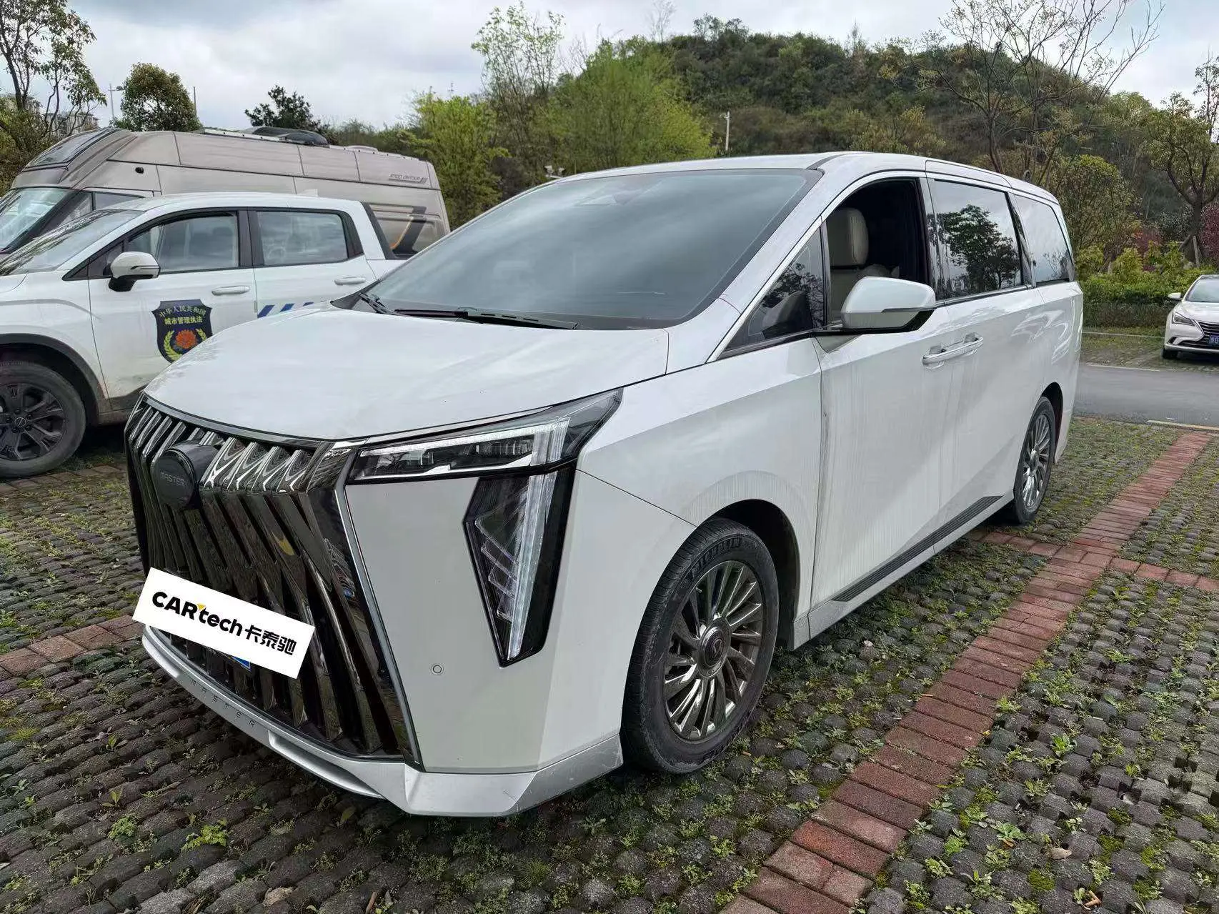 GAC Trumpchi M8