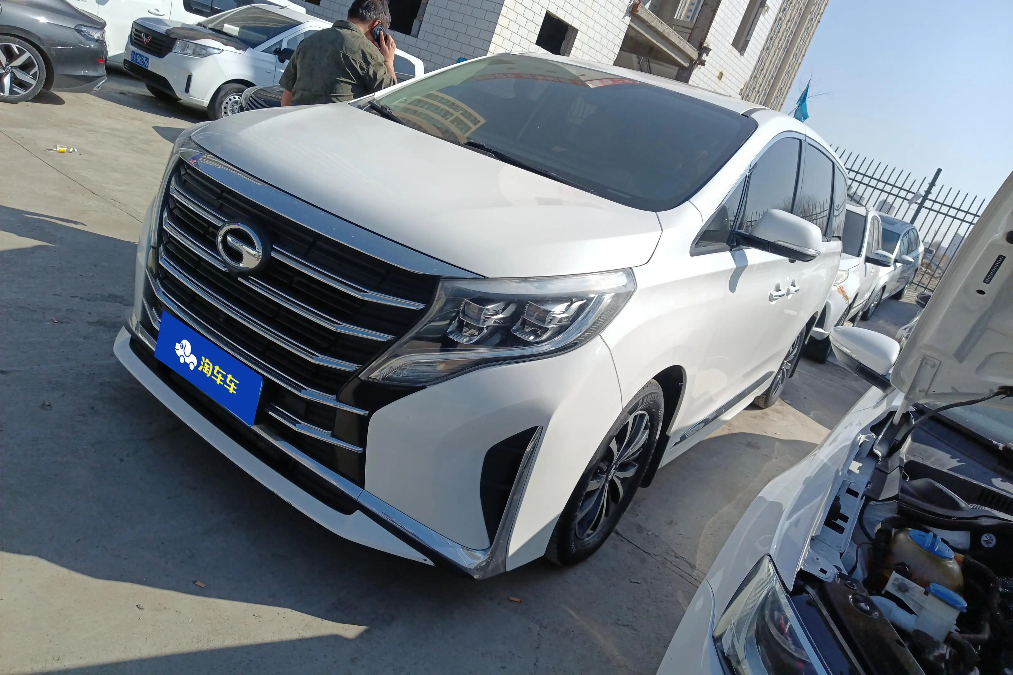GAC Trumpchi M8