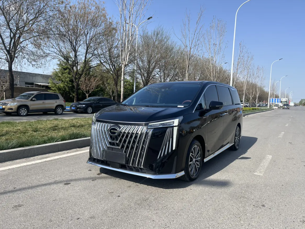 GAC Trumpchi M8