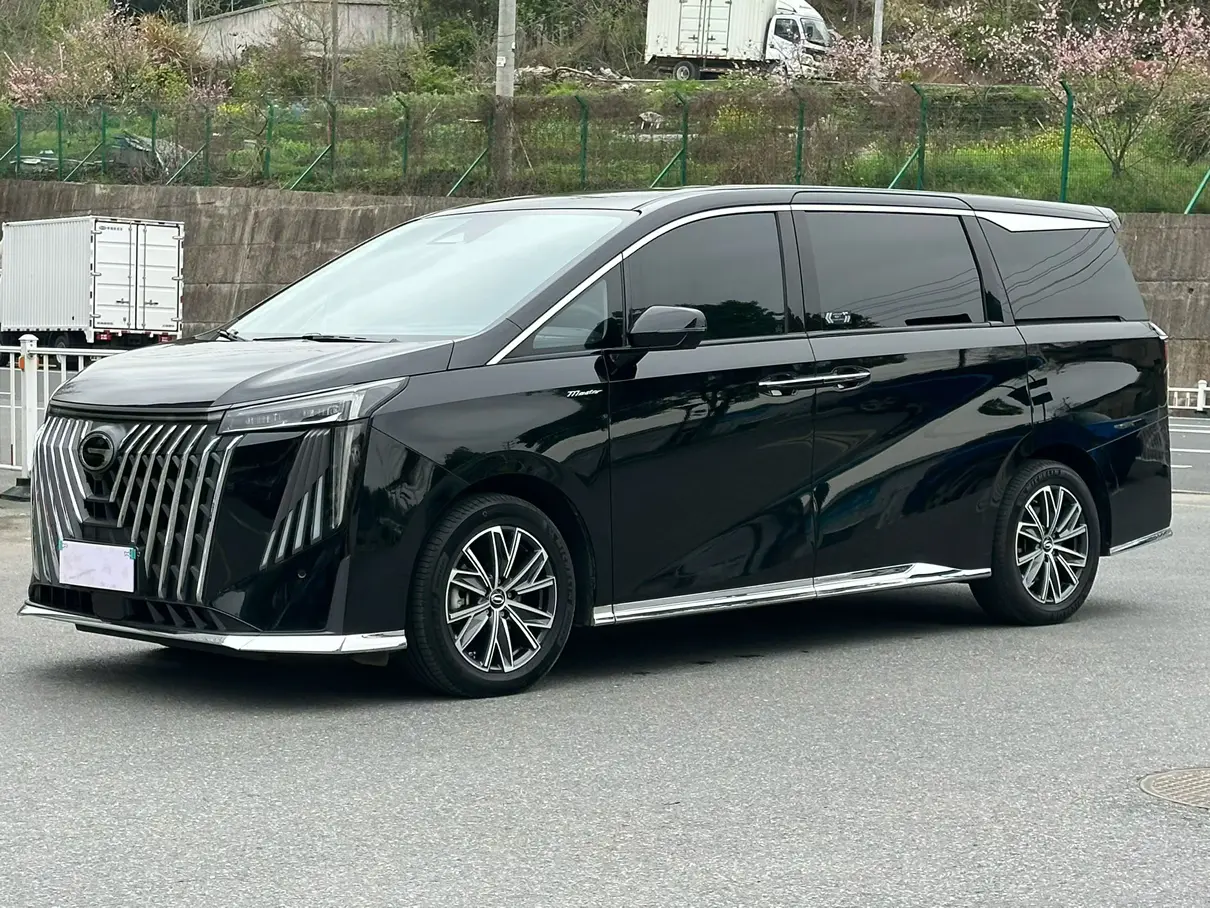 GAC Trumpchi M8