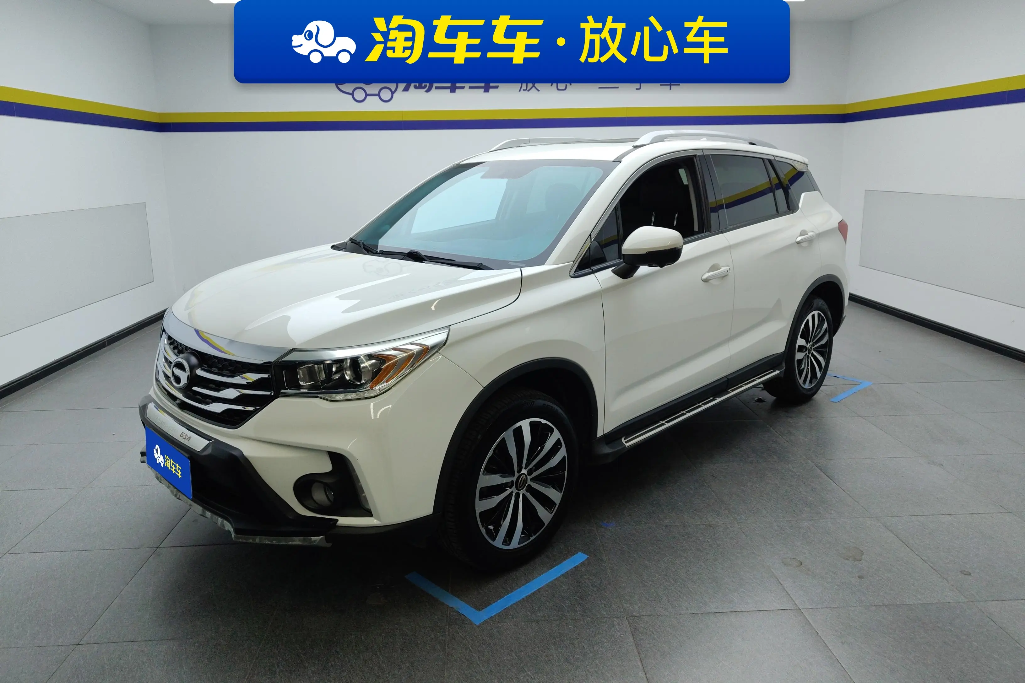 GAC Trumpchi GS4