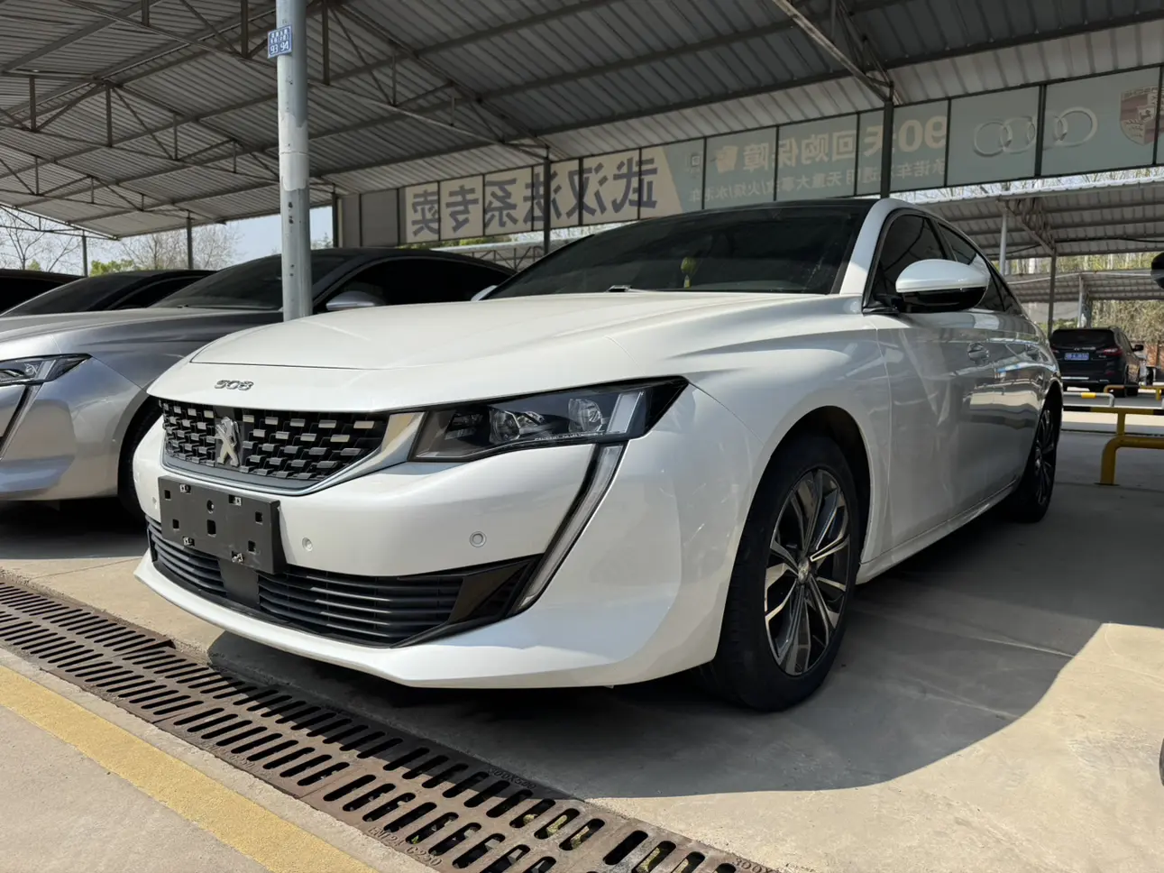 Peugeot 508L