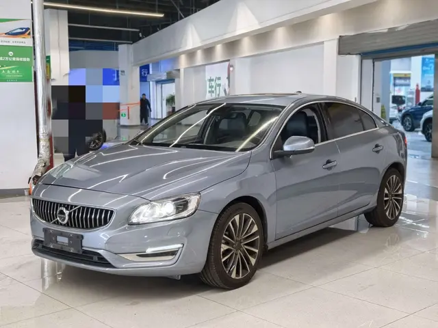 Volvo S60