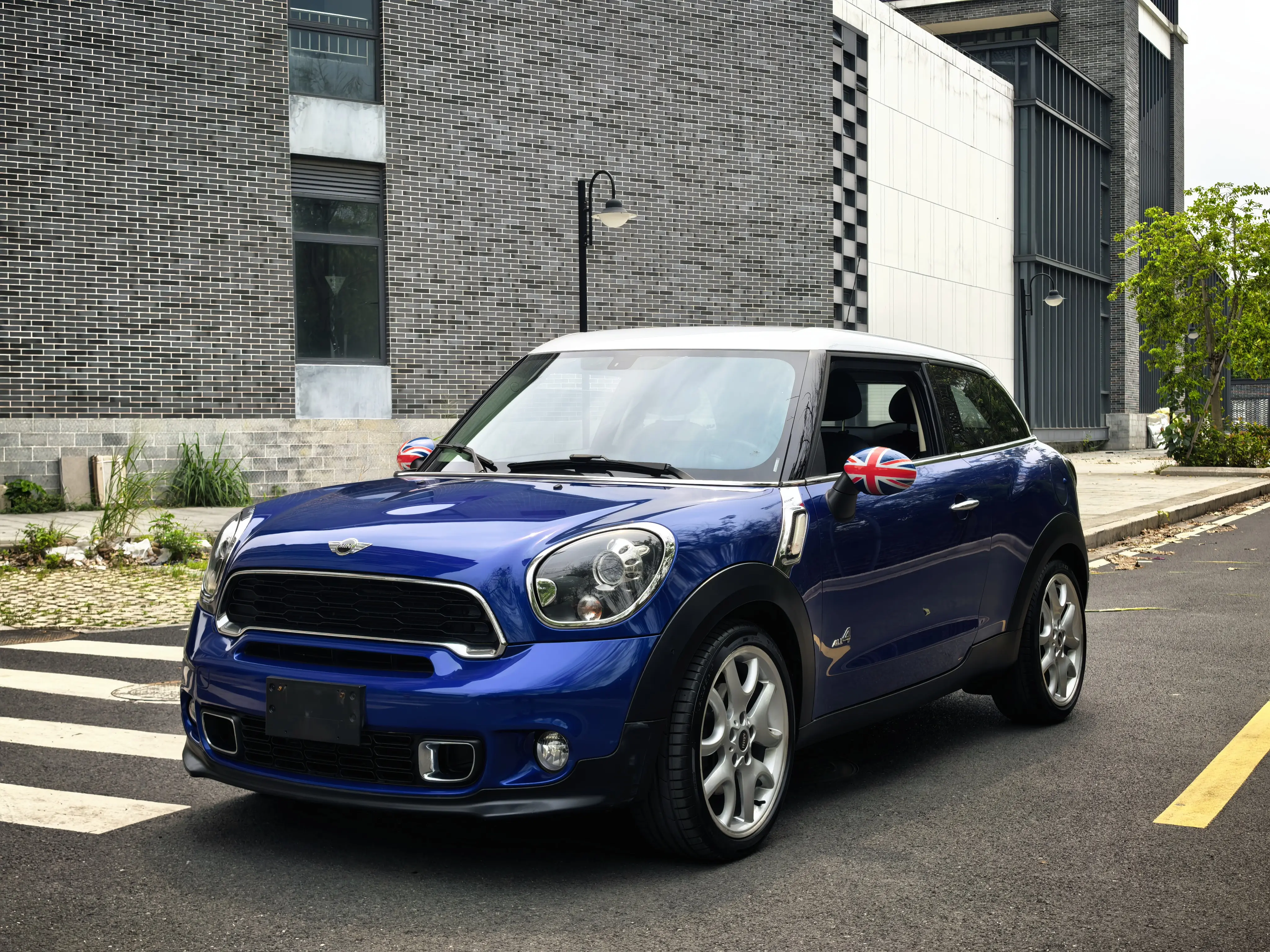 MINI PACEMAN