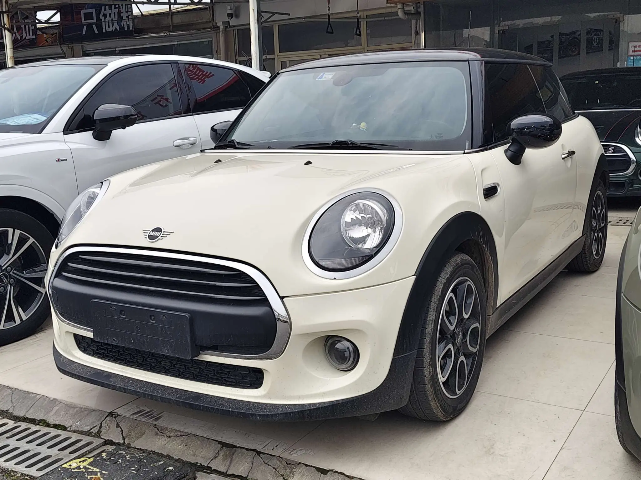 MINI MINI