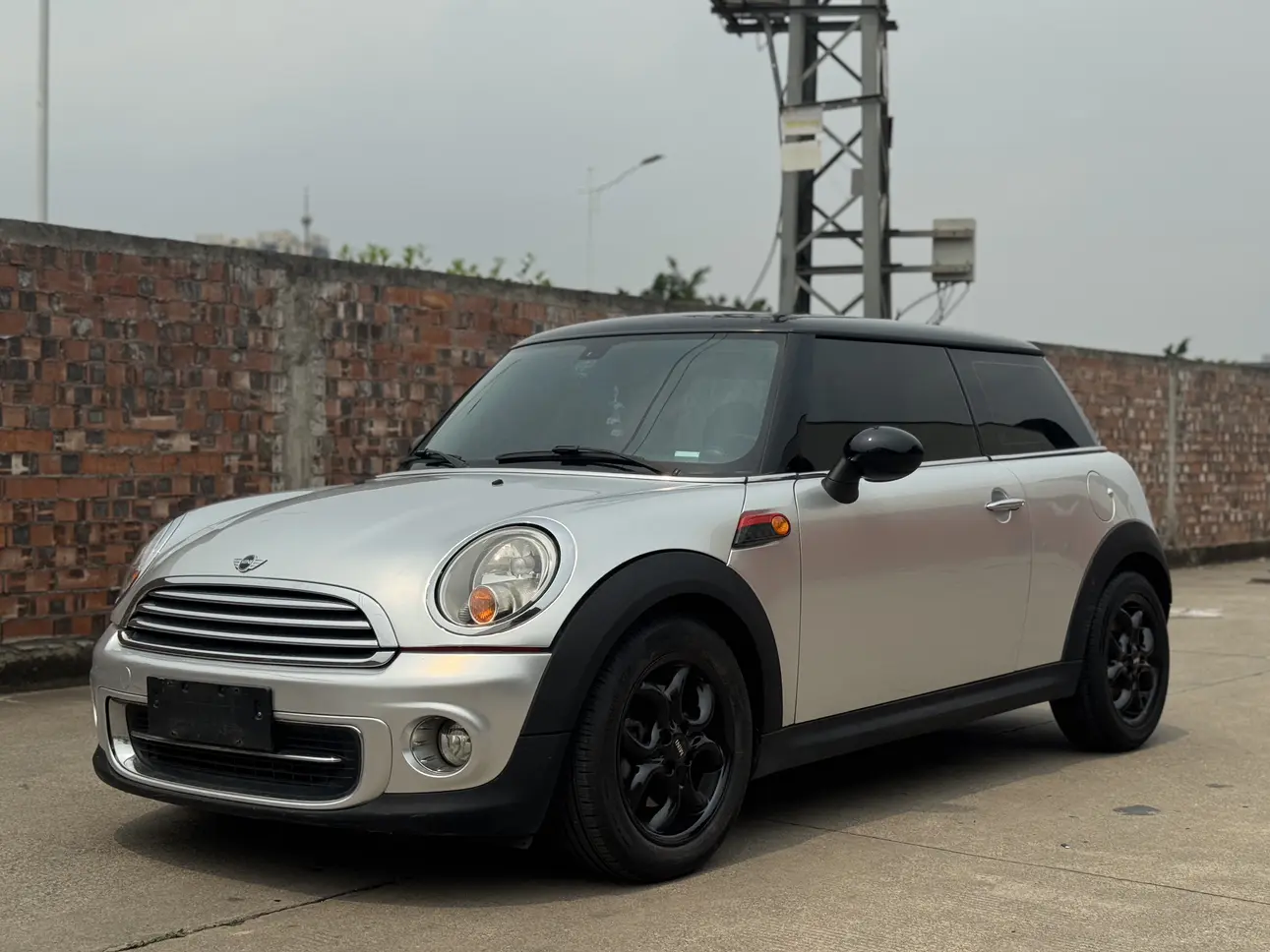 MINI MINI