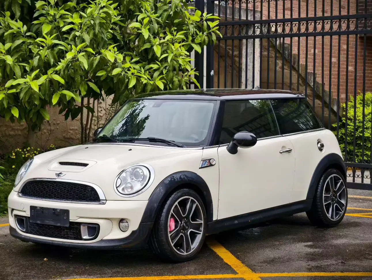 MINI MINI