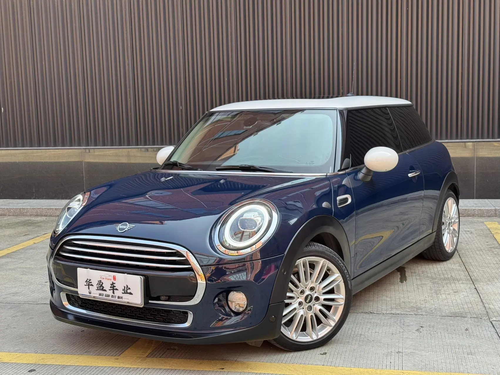 MINI MINI
