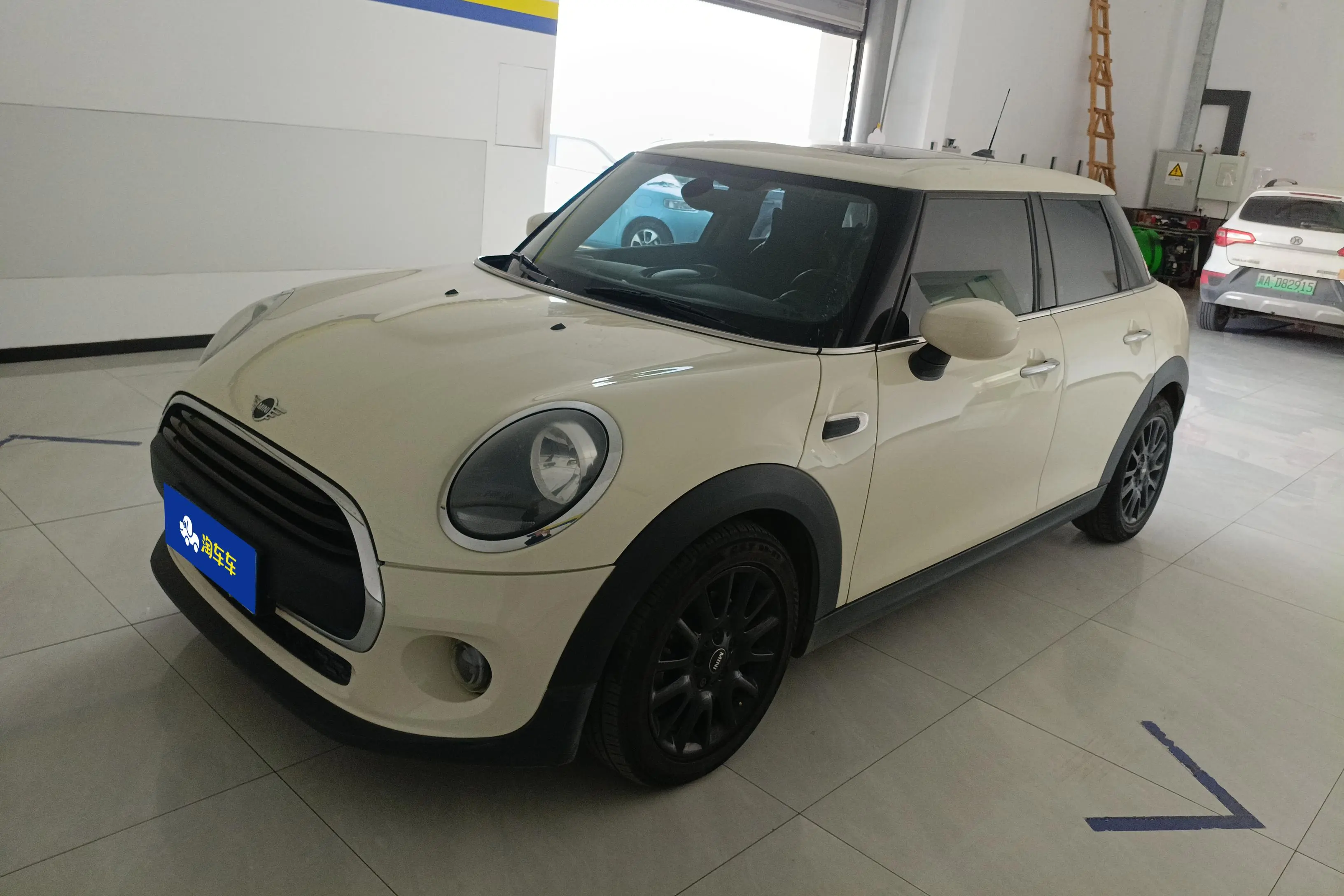 MINI MINI