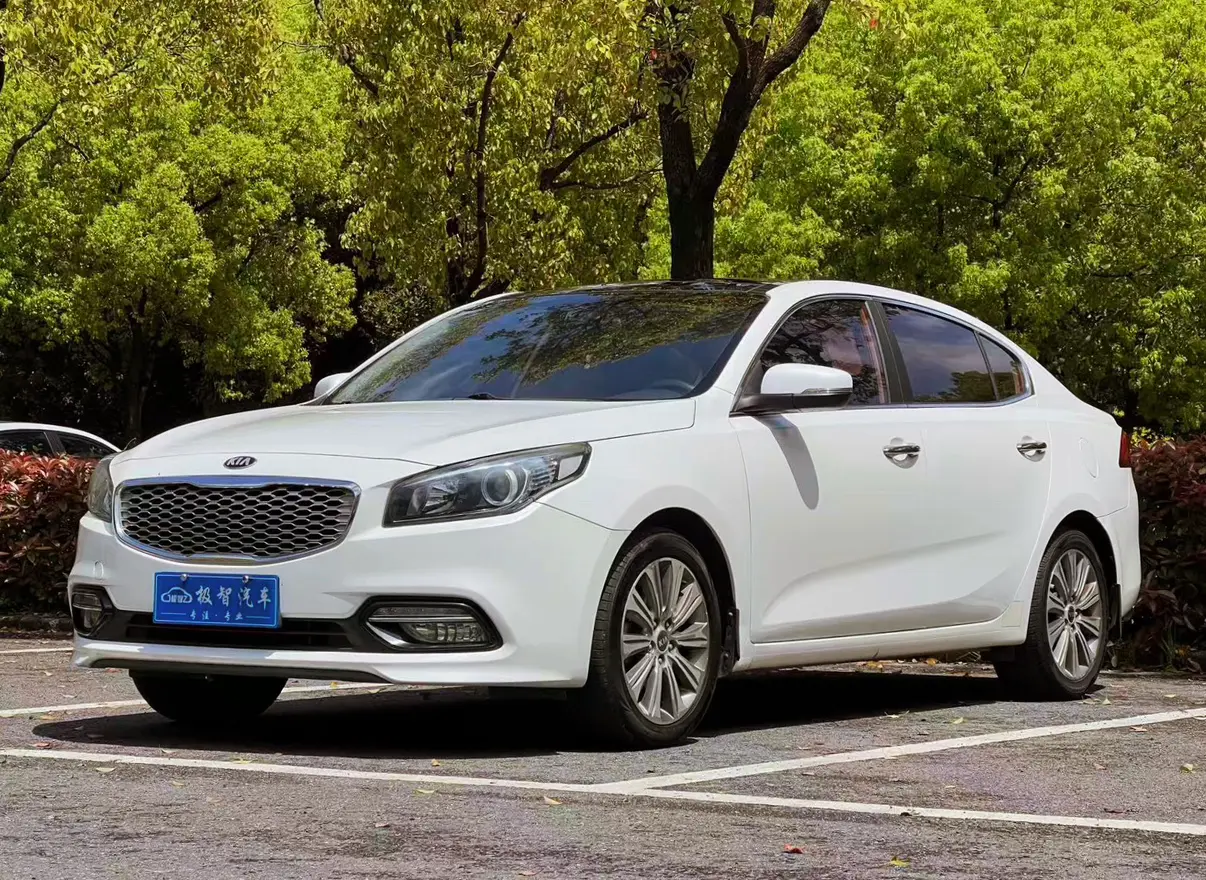 Kia K4