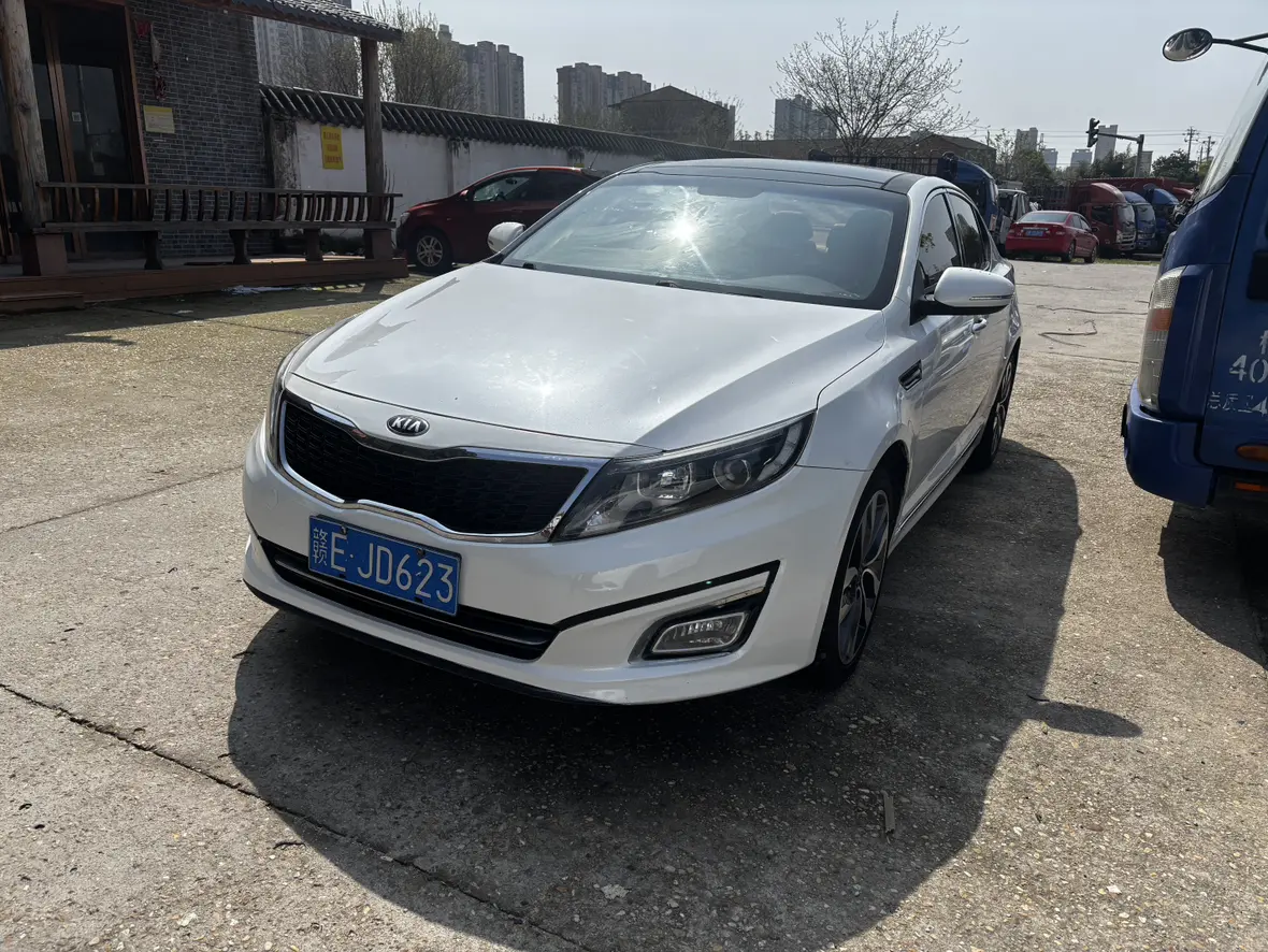 Kia K5