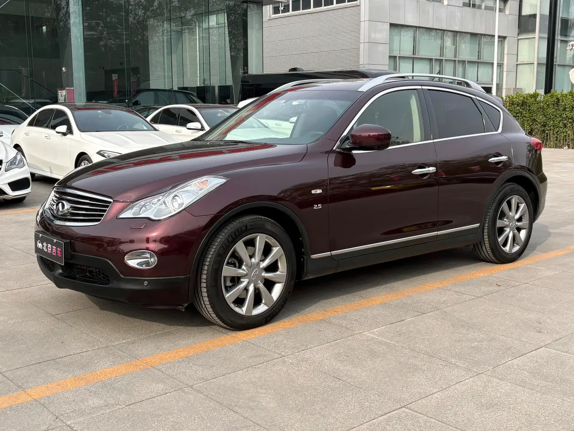Infiniti QX50