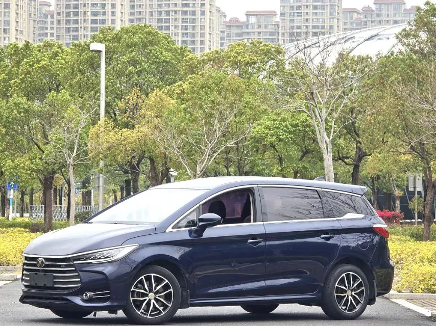 BYD Song MAX