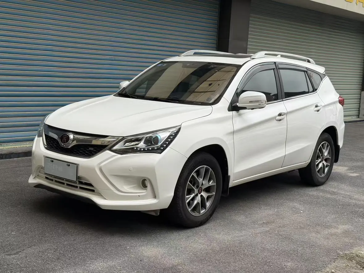 BYD Song