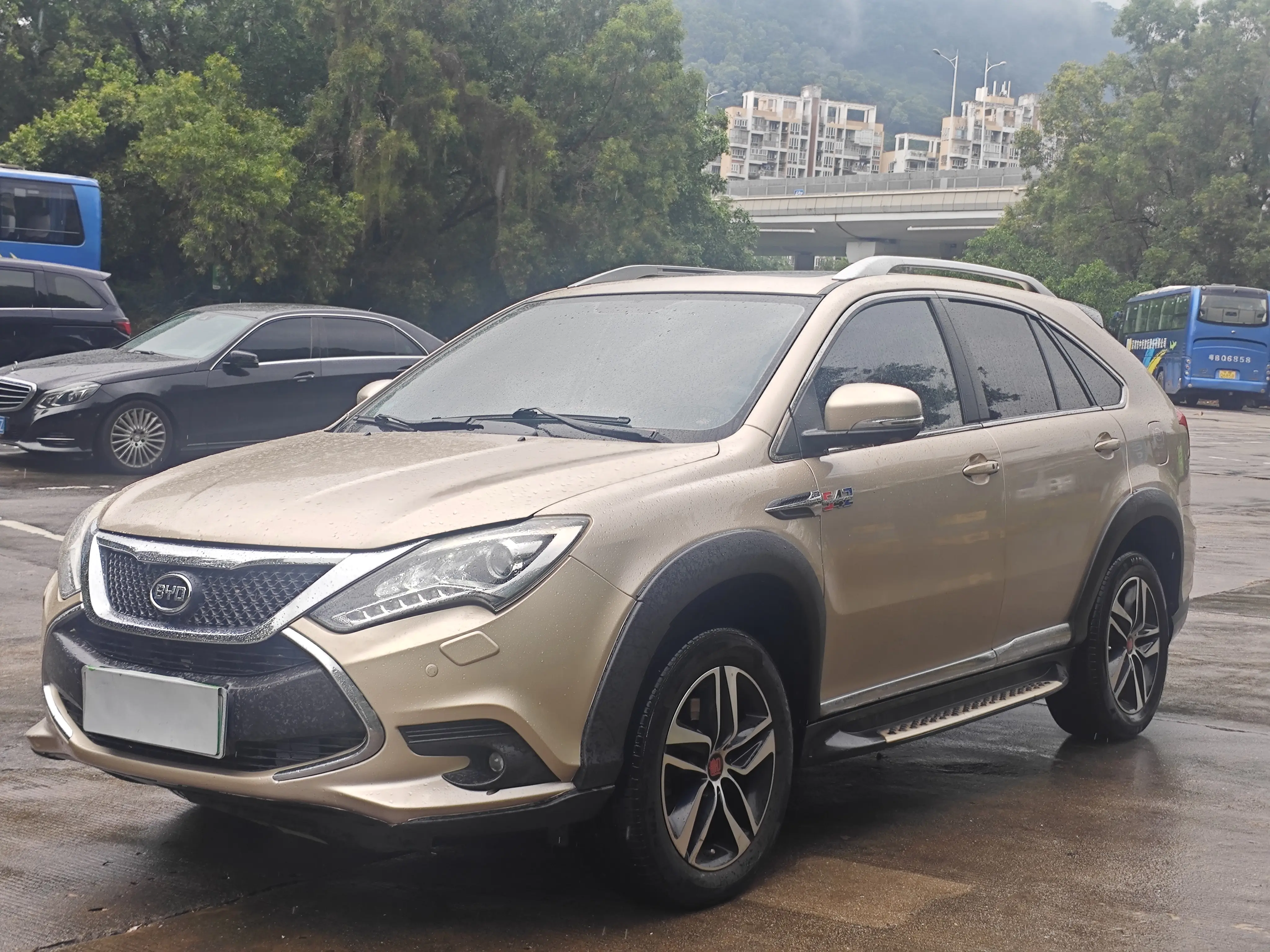 BYD Tang DM