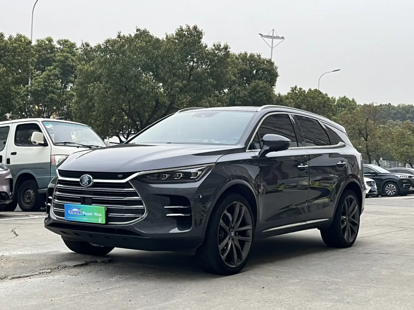 BYD Tang DM
