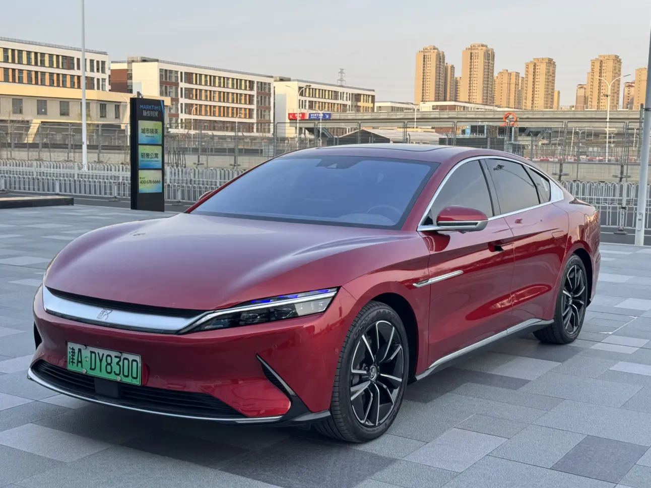 BYD Han EV