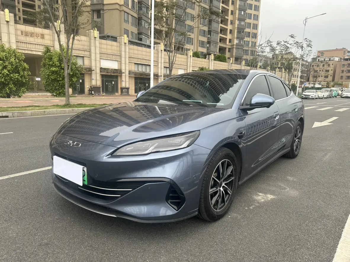 BYD Seal 06DM