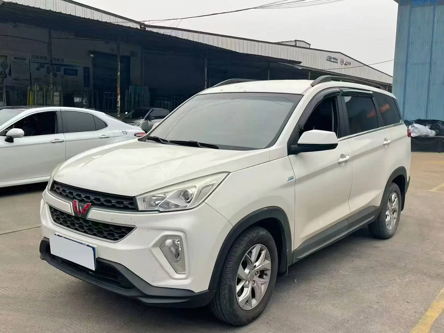 Wuling Hongguang S3