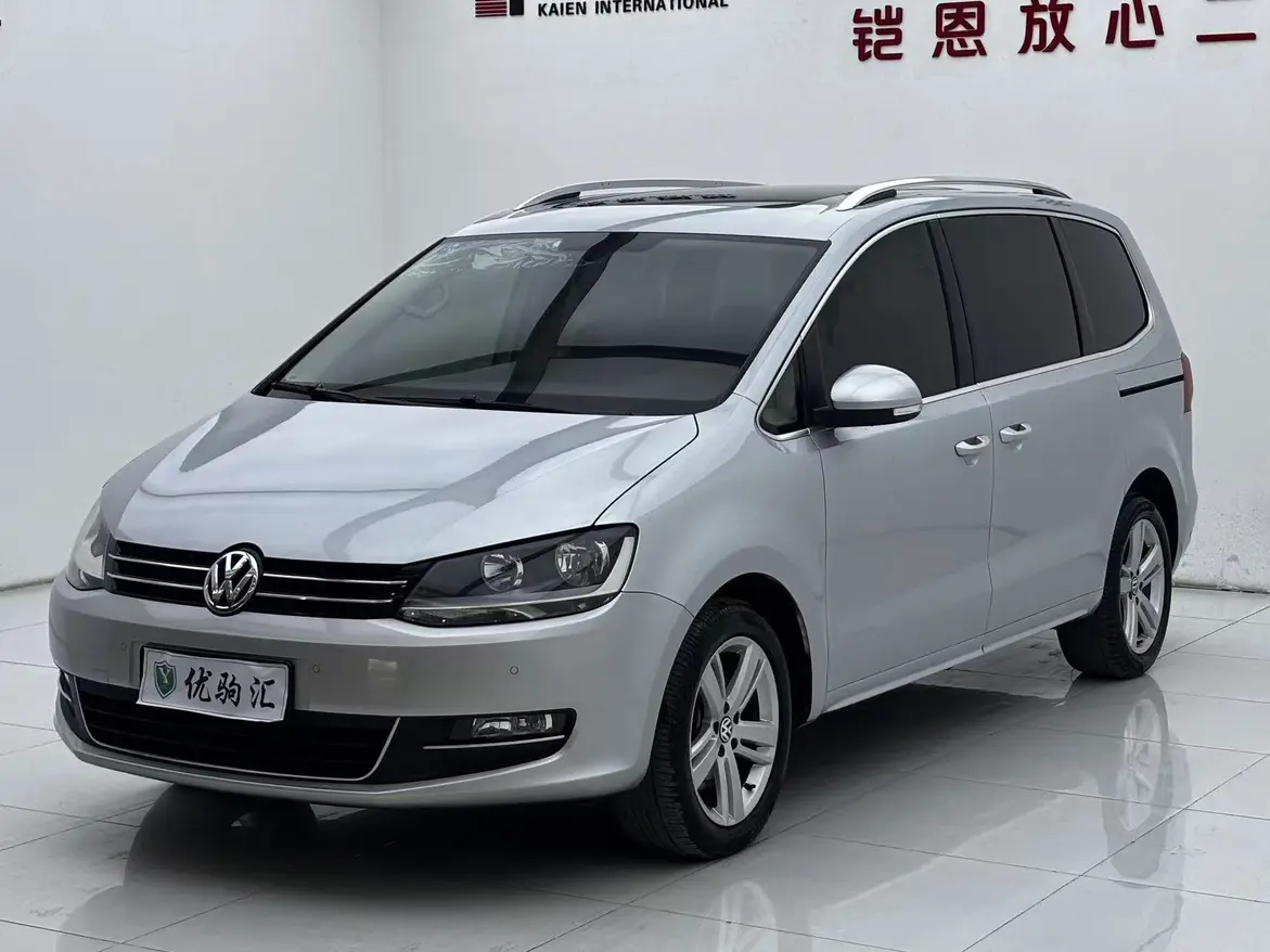 Volkswagen Sharon
