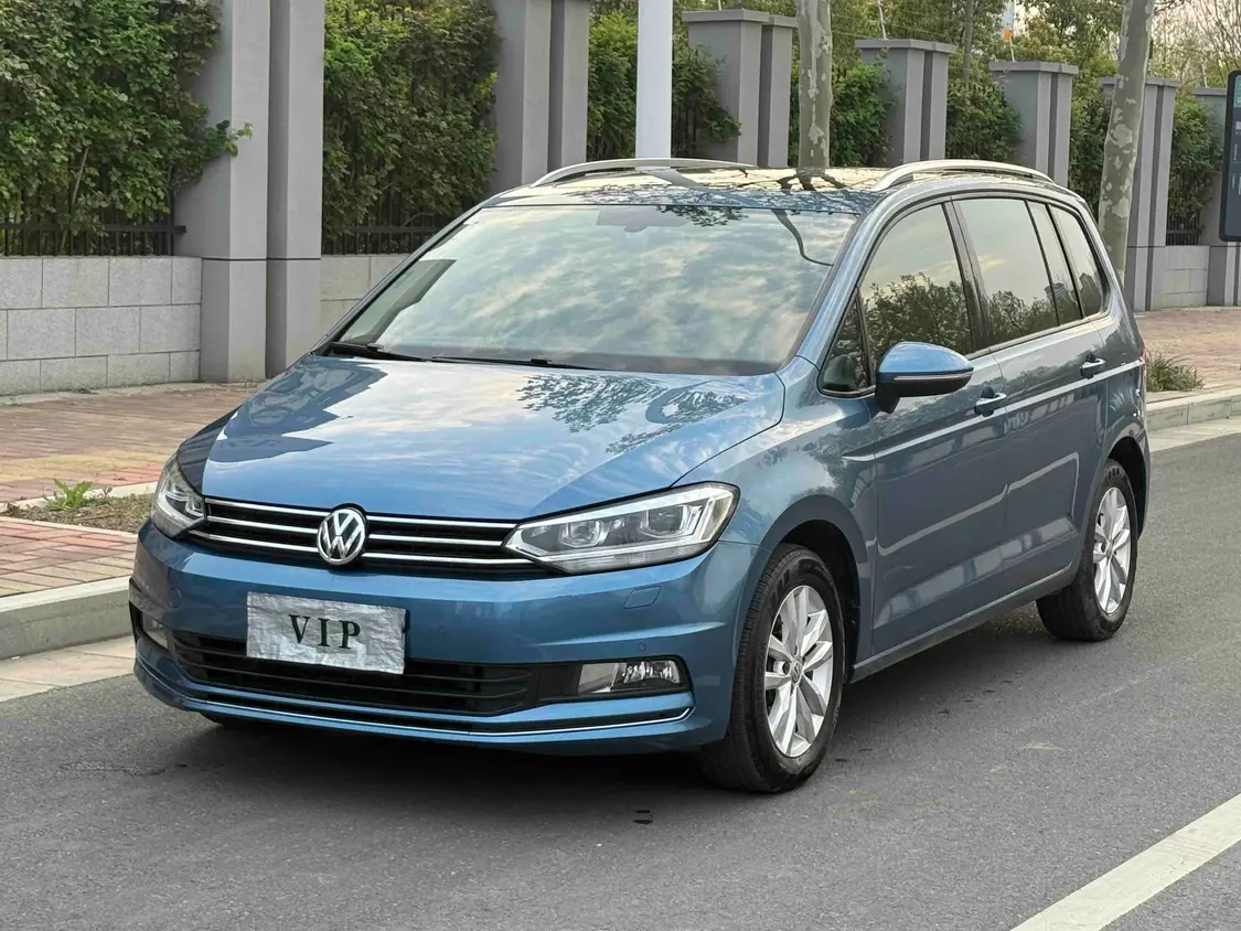 Volkswagen Touran L