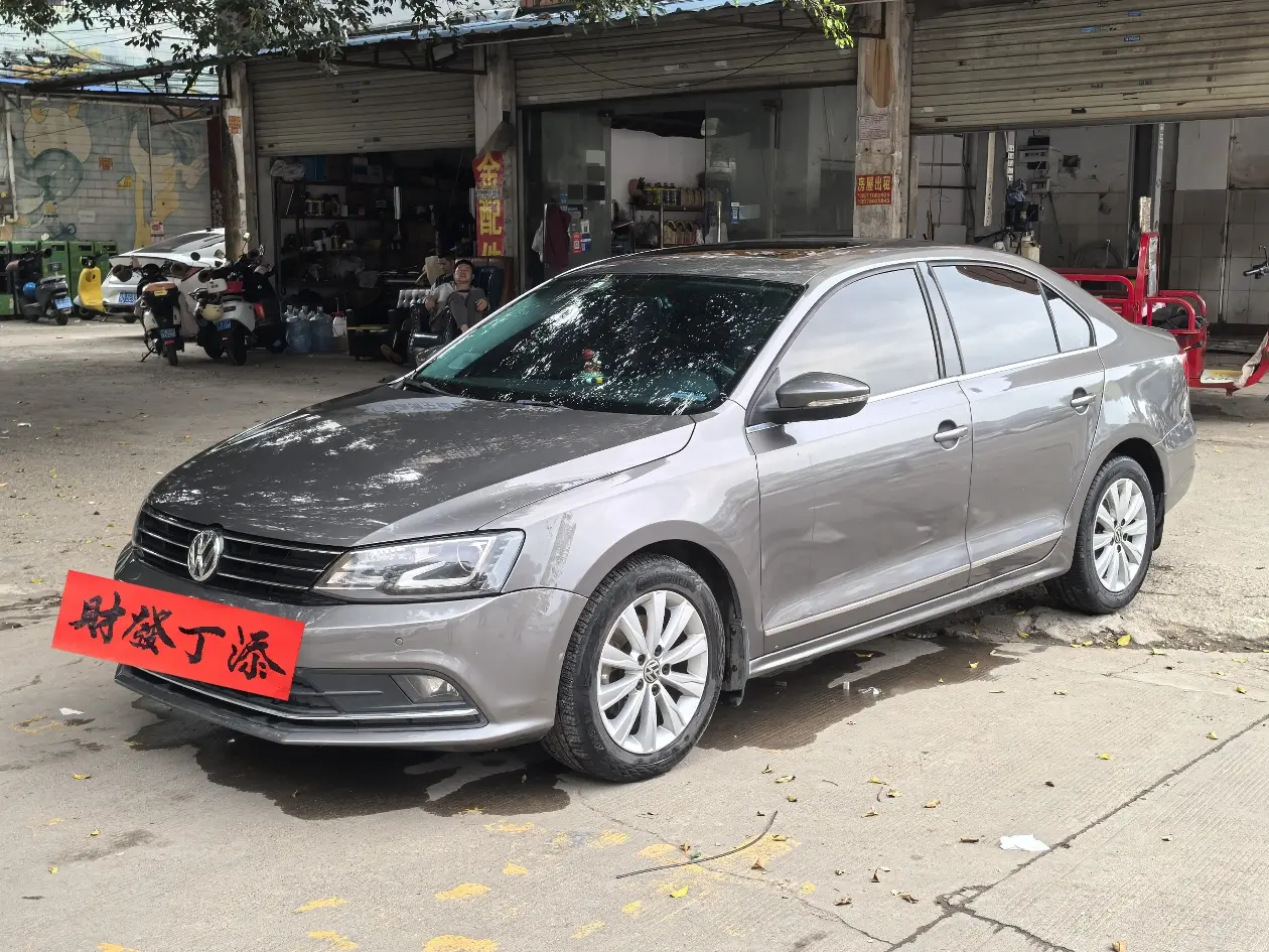 Volkswagen Sagitar