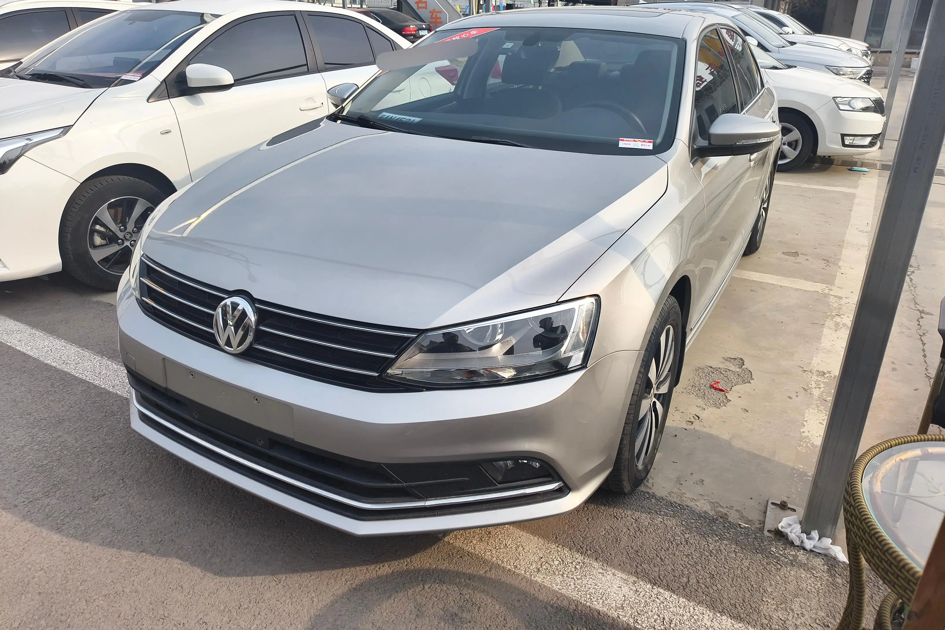 Volkswagen Sagitar