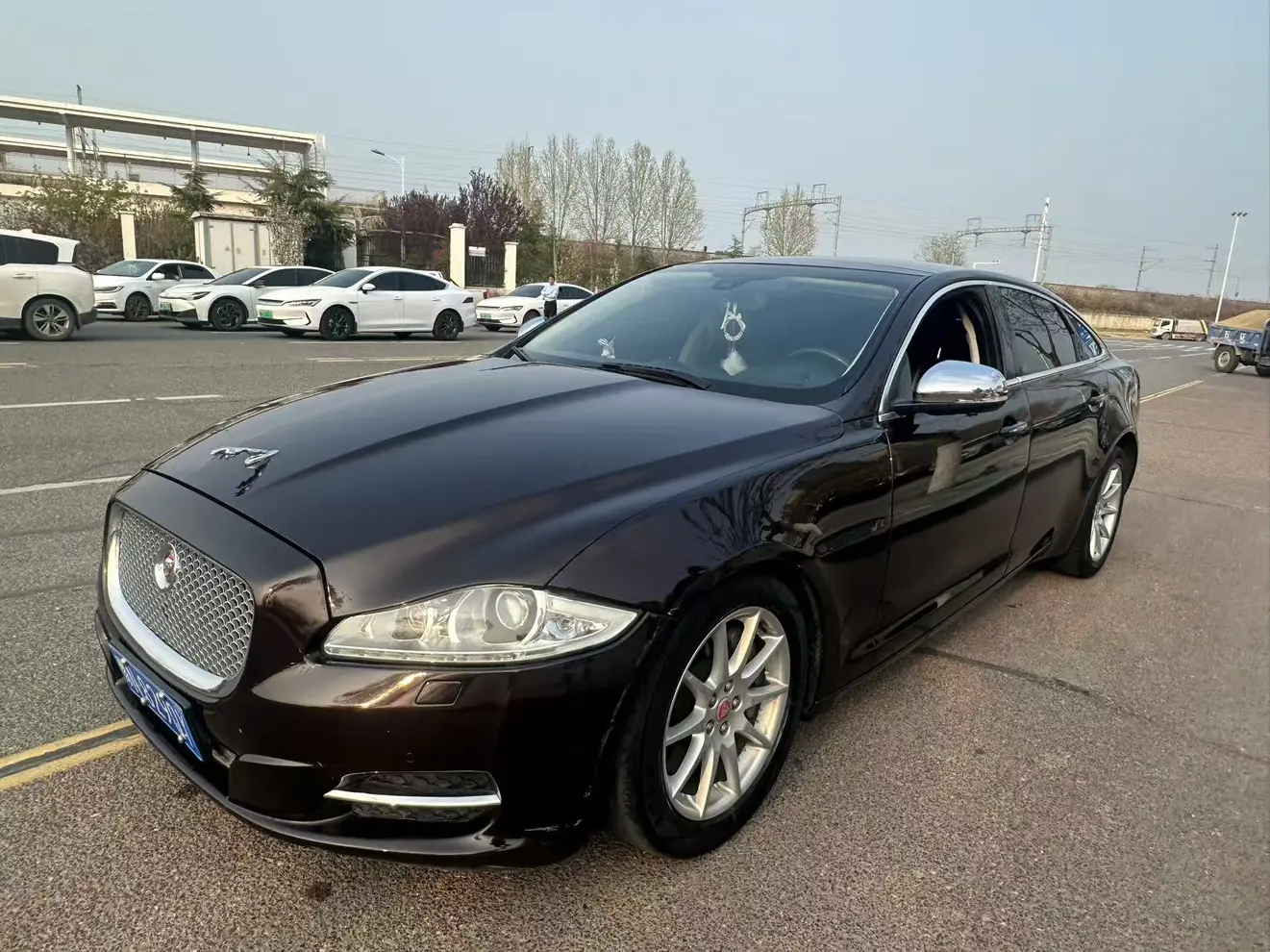 Jaguar XJ