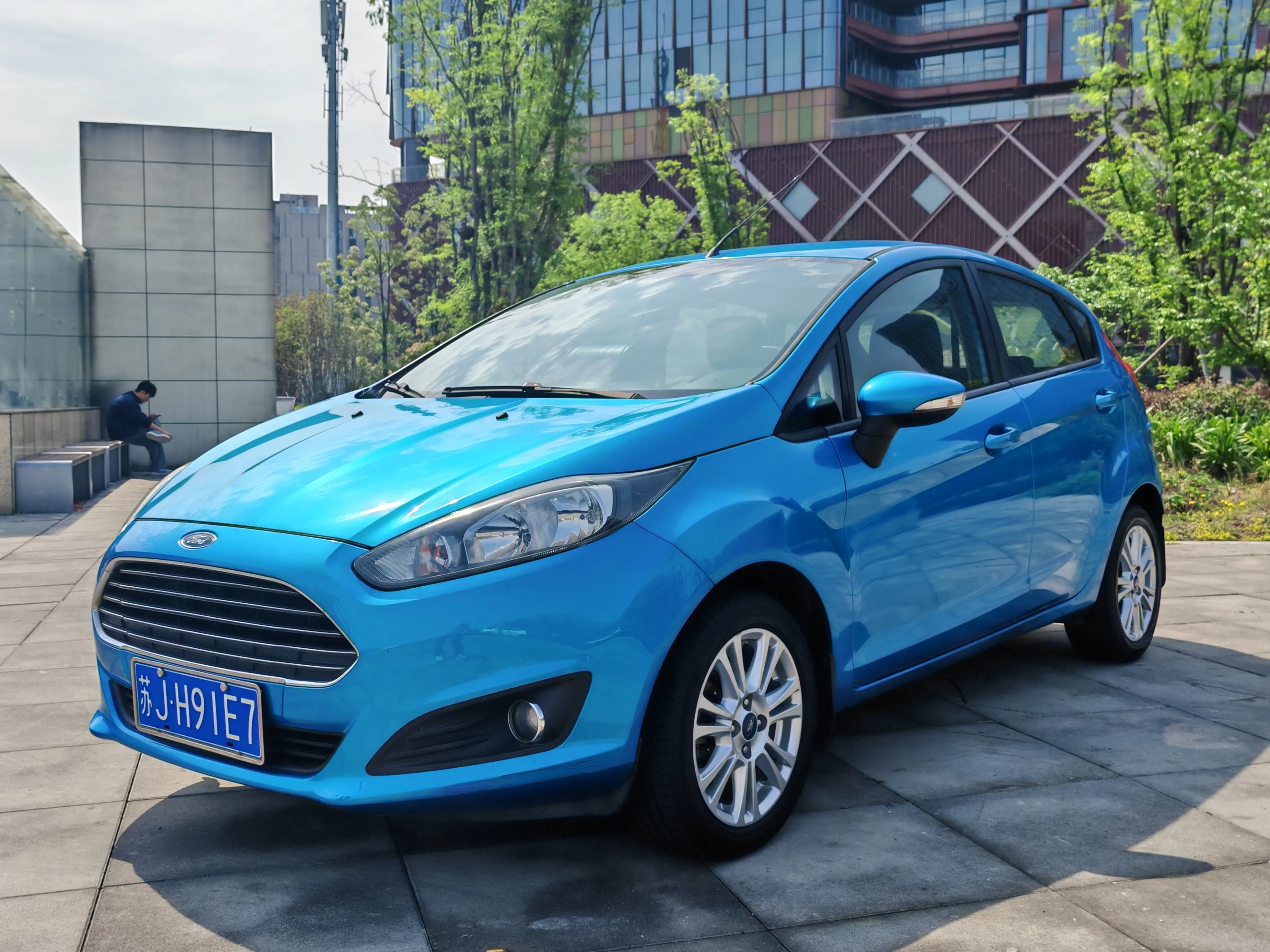Ford Carnival