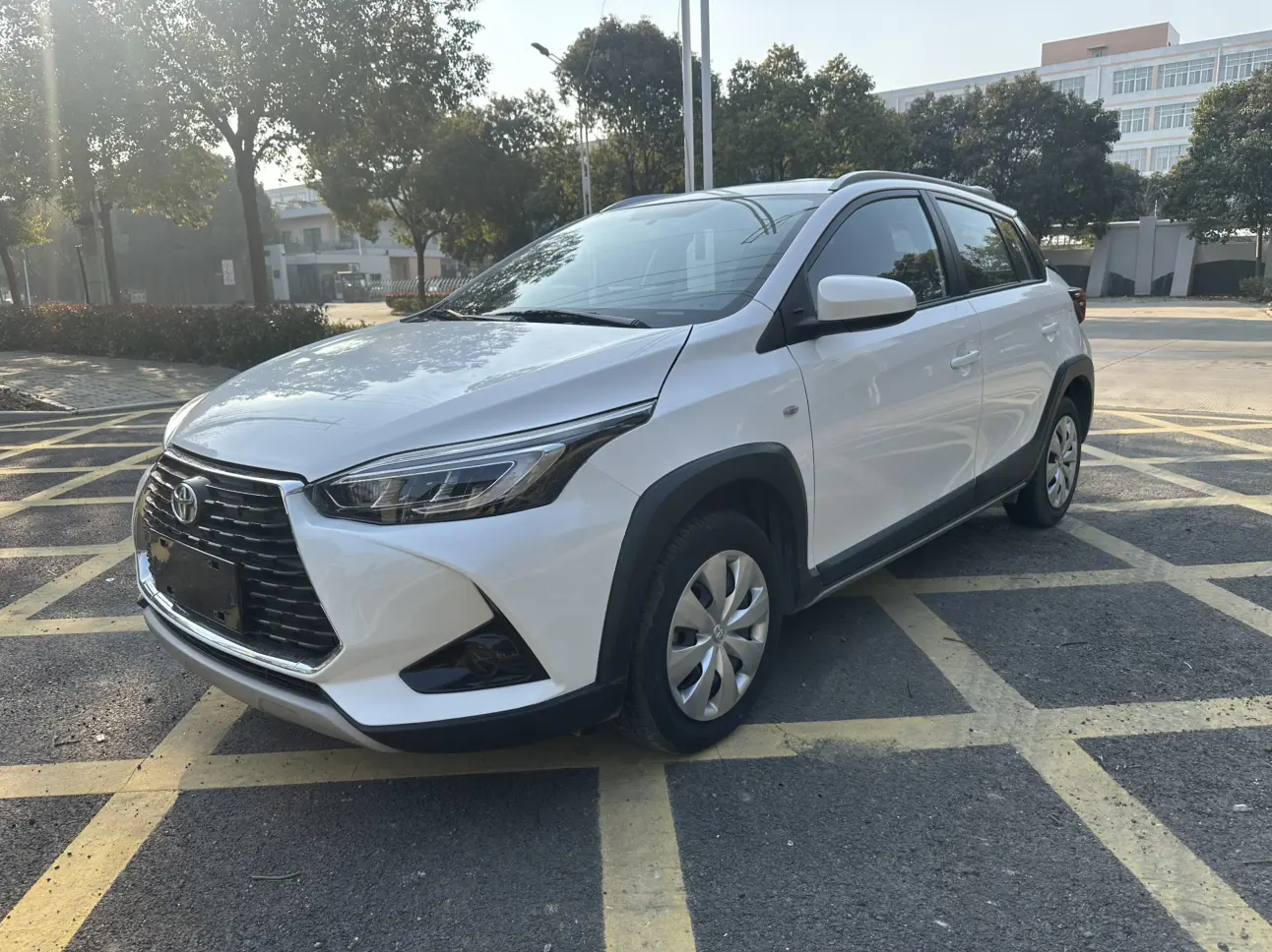Toyota Yaris L