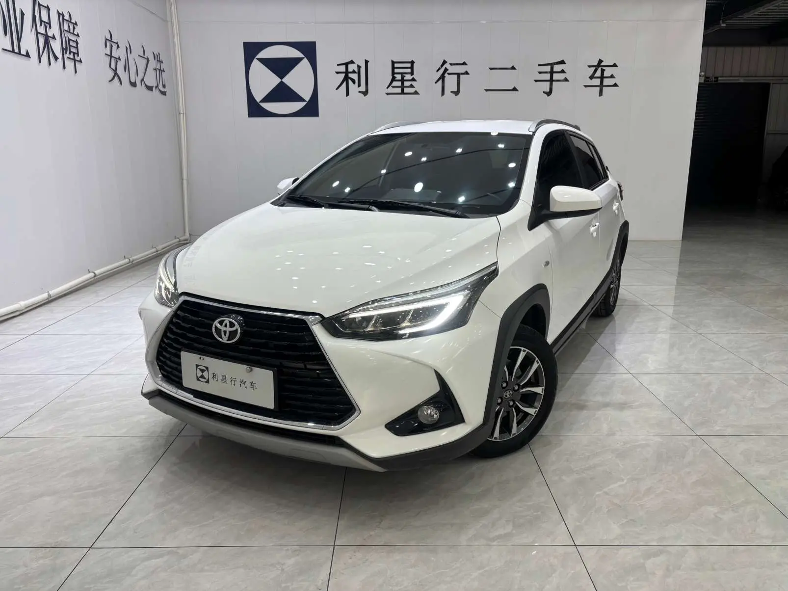 Toyota Yaris L