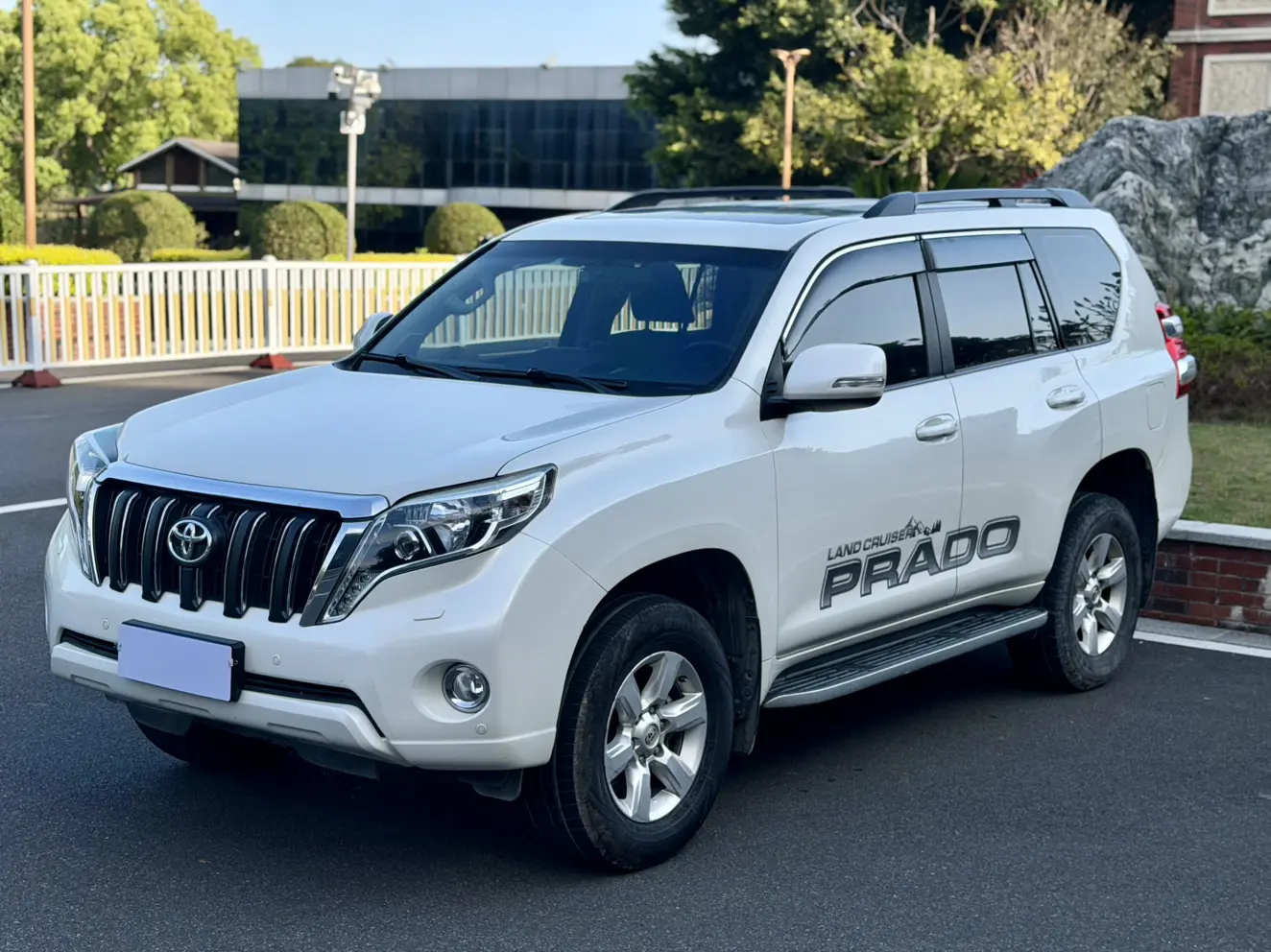 Toyota Prado
