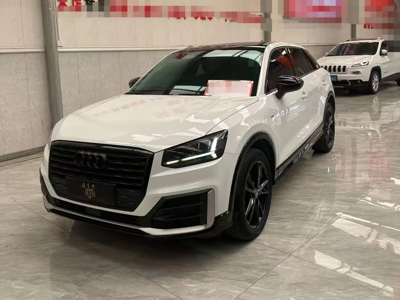Audi Q2L