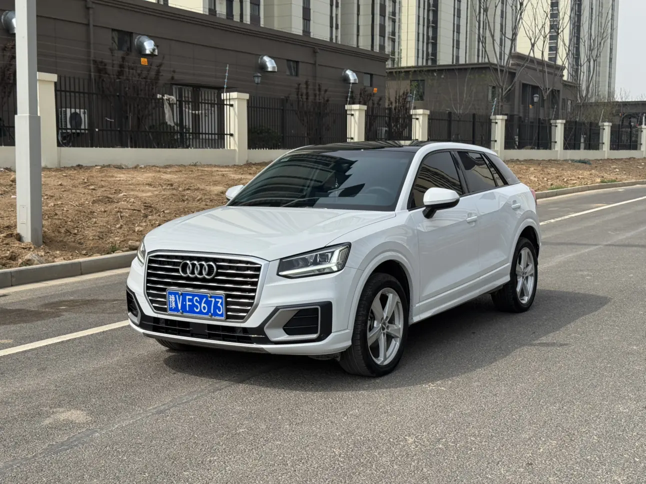 Audi Q2L